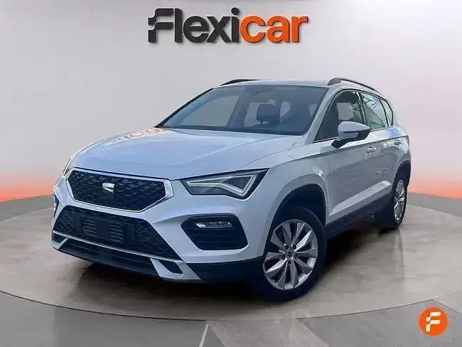 Usado Seat Ateca Style 150 CV (110 kW) 2023 Blanco SUV