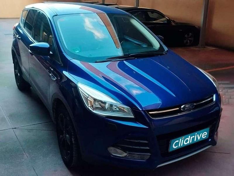 Usado Ford Kuga Titanium 150 CV (110 kW) 2016 Azul SUV