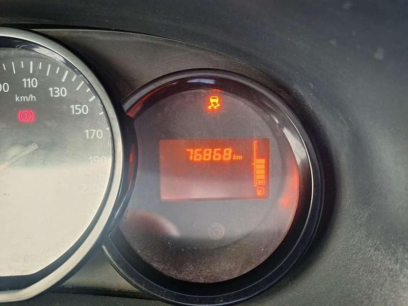 Usado Dacia Lodgy Essentiel 102 CV (75 kW) 2019 Gris Monovolumen