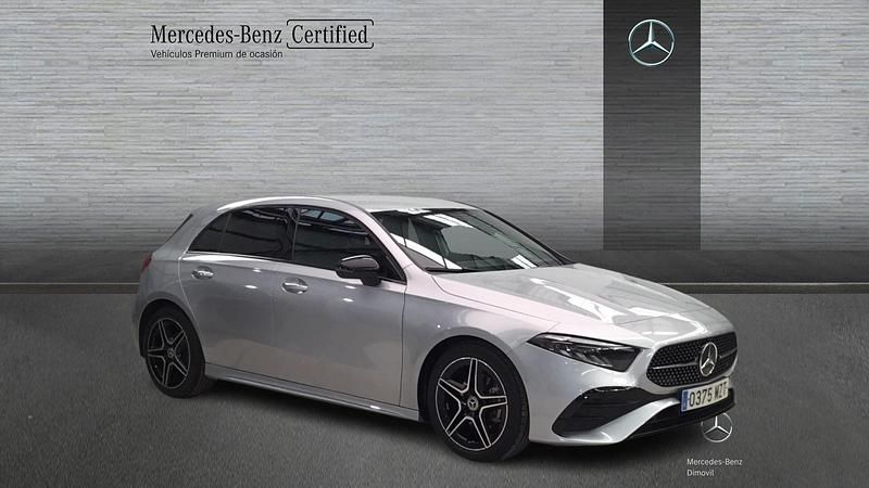 Usado Mercedes A200 150 CV (110 kW) 2025 Gris Berlina