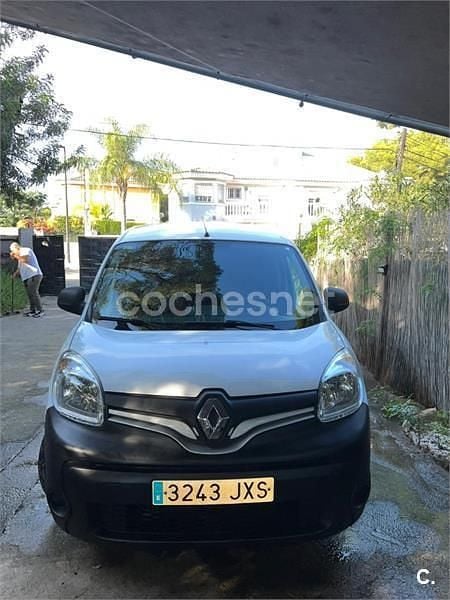 Usado Renault Kangoo 90 CV (66 kW) 2016 Blanco Familiar