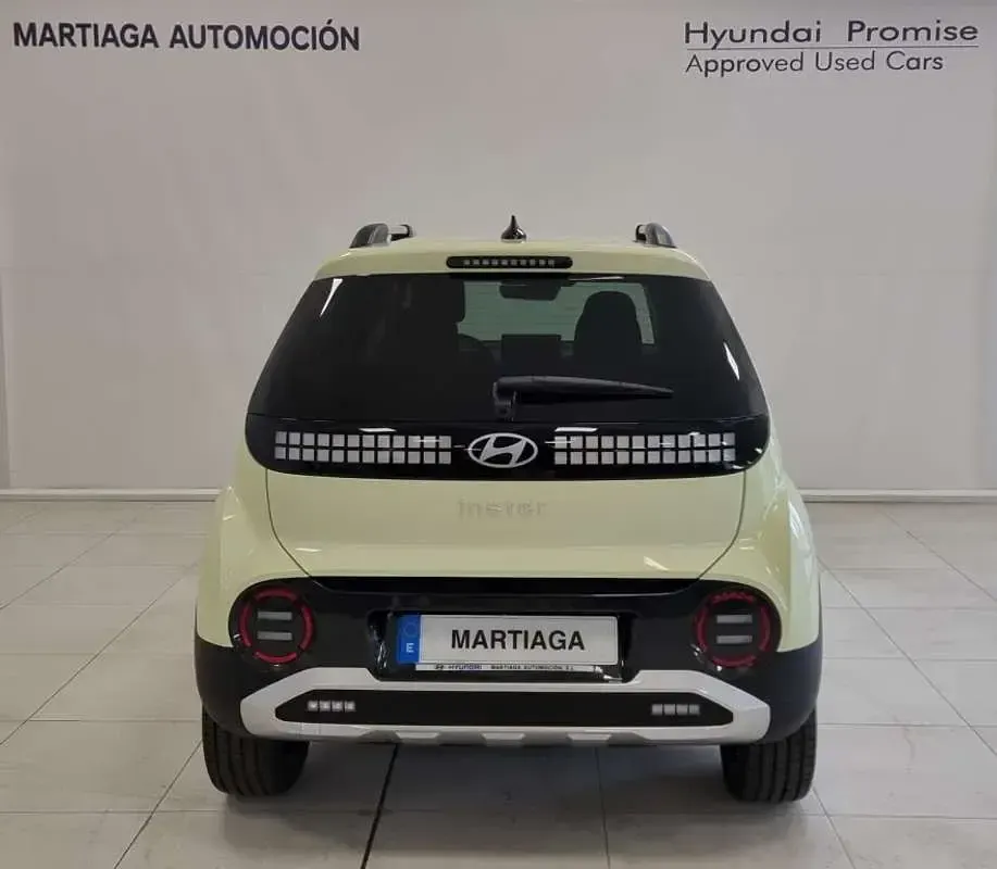 Nuevo Hyundai Inster 85 kW (116 CV) 2025 Amarillo Utilitario