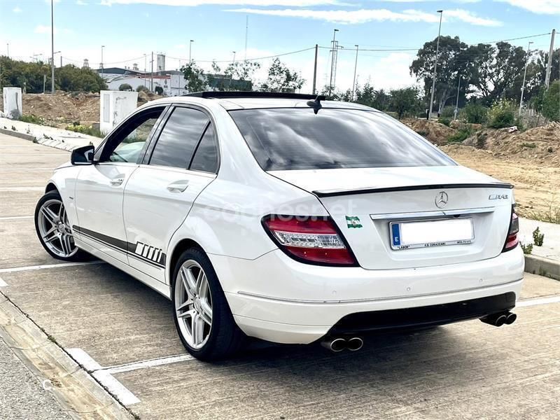 Usado Mercedes C220 170 CV (125 kW) 2010 Blanco Familiar