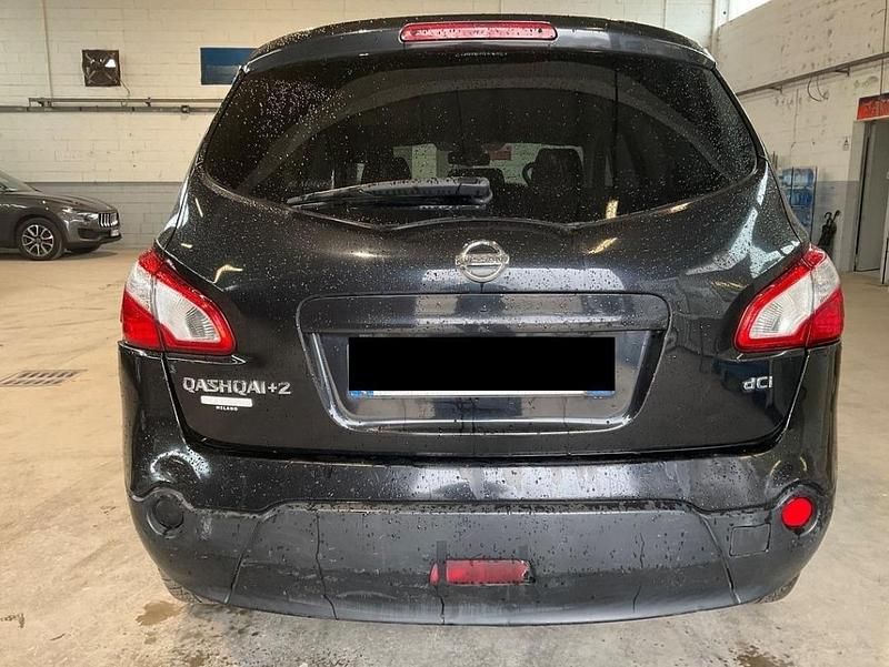 Usado Nissan Qashqai +2 Tekna 150 CV (110 kW) 2010 Negro SUV