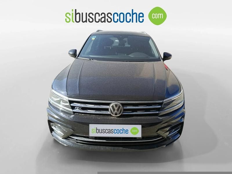 Usado VW Tiguan Sportline 190 CV (139 kW) 2020 Negro SUV
