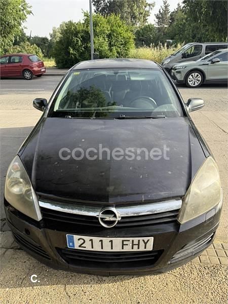 Usado Opel Astra Enjoy 100 CV (73 kW) 2006 Negro Berlina
