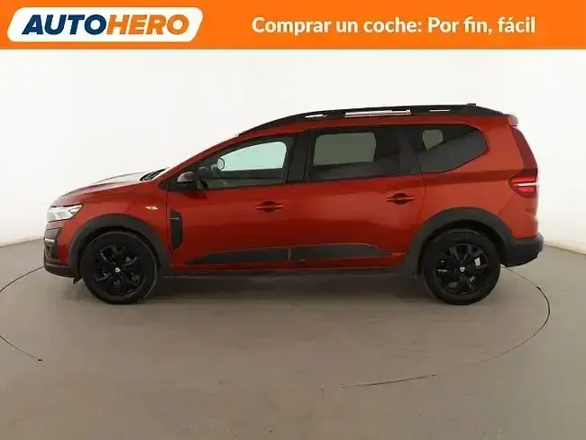 Usado Dacia Jogger Extreme 110 CV (80 kW) 2022 Marrón Monovolumen