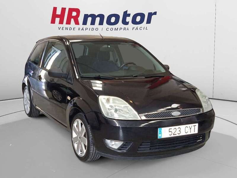 Negro Usado 2004 Ford Fiesta Trend Utilitario | 2990 € (Un poco caro) - Imagen 1/4