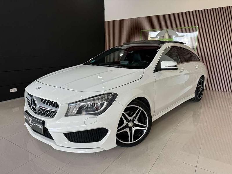 Usado Mercedes CLA200 AMG line 156 CV (114 kW) 2016 Coupe