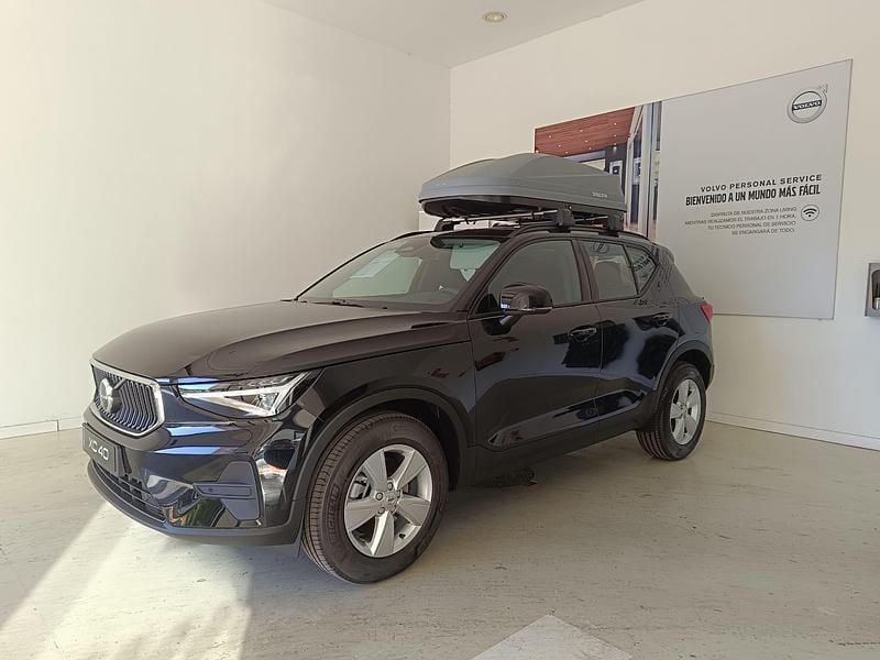 Negro Nuevo 2025 Volvo XC40 SUV | 36.800 € (Precio justo) - Imagen 1/4