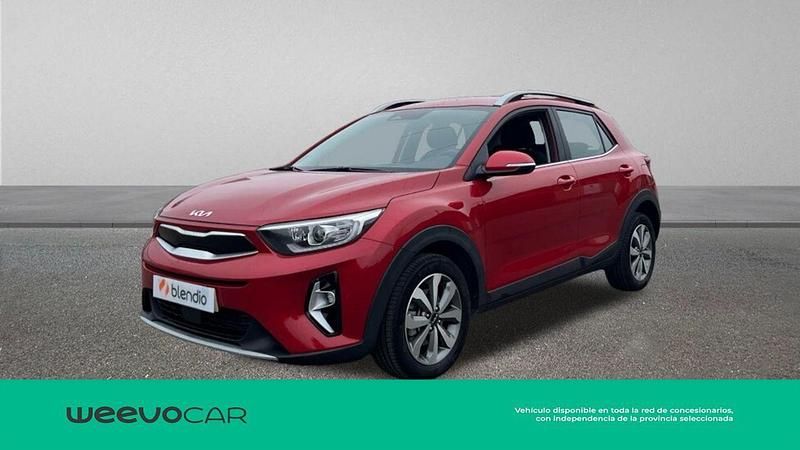 Rojo Usado 2023 Kia Stonic SUV | 18.500 € (Un poco caro) - Imagen 1/4