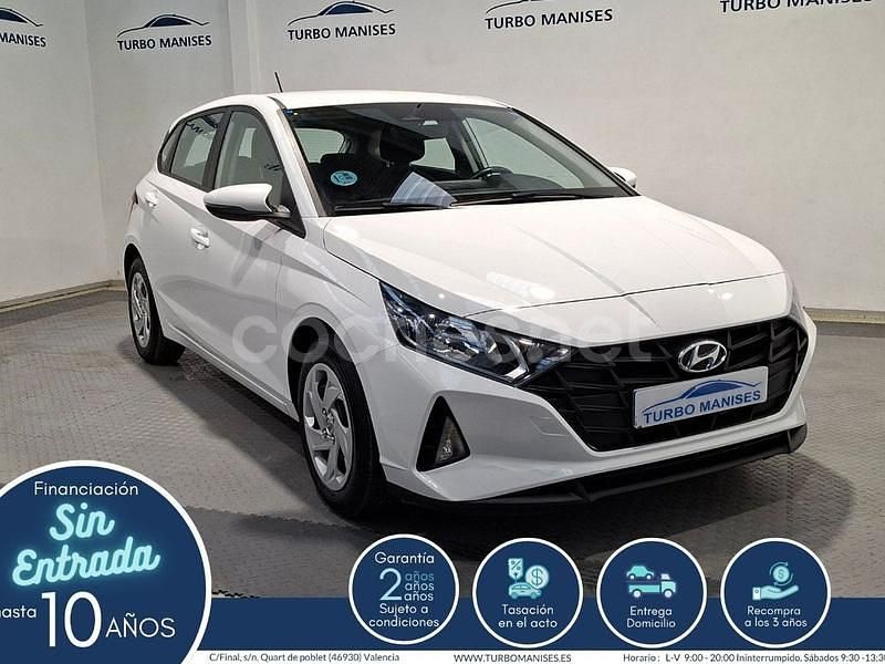 Blanco Usado 2023 Hyundai i20 Berlina | 13.990 € (Precio justo) - Imagen 1/4