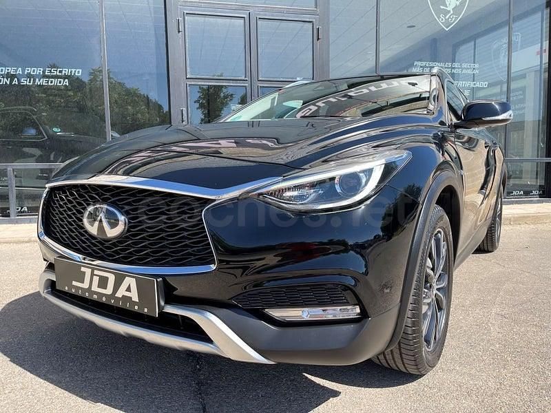 Usado Infiniti QX30 Premium 170 CV (125 kW) 2018 Negro SUV
