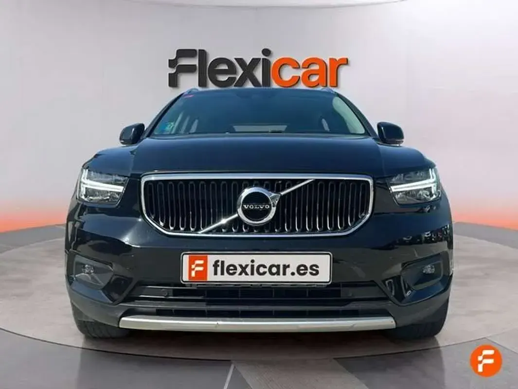 Usado Volvo XC40 Inscription 197 CV (144 kW) 2021 Negro SUV