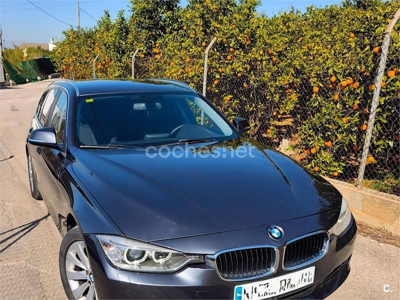 Käytetty BMW 318 143 HP (105 kW) 2015 Musta Farmari