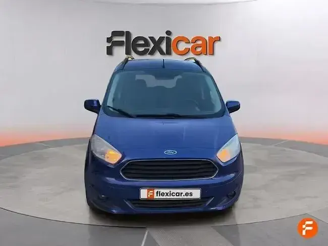 Usado Ford Tourneo Courier Titanium 100 CV (73 kW) 2017 Gris Monovolumen