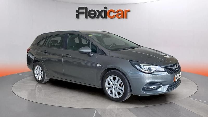 Usado Opel Astra 106 CV (77 kW) 2020 Gris Berlina