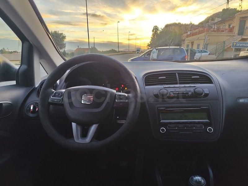 Occasion Seat Altea Style 105 PK (77 kW) 2011 Zwart MPV