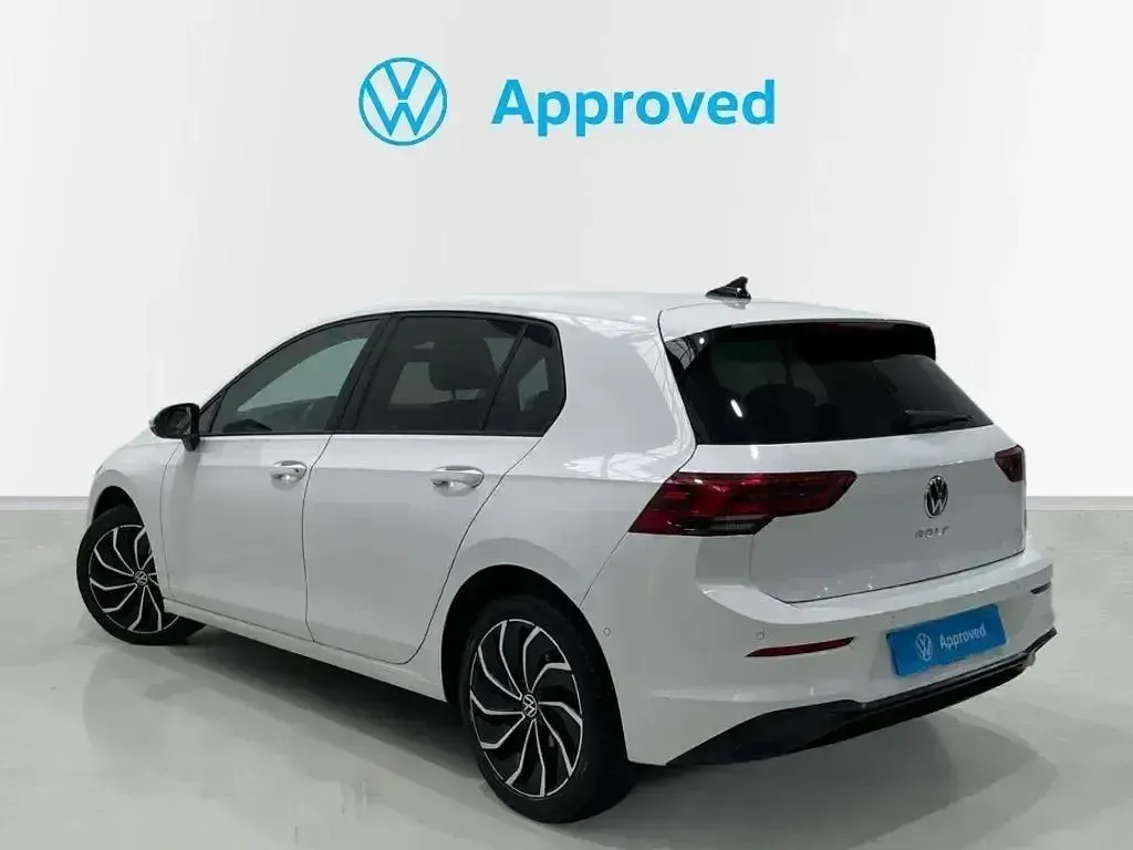 Usado VW Golf VII Life 150 CV (110 kW) 2020 Blanco Utilitario