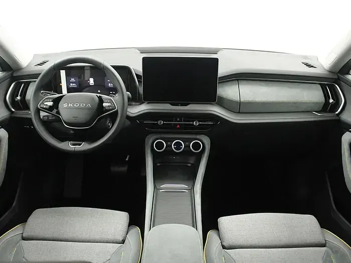 Usado Skoda Kodiaq 150 CV (110 kW) 2026 Gris SUV