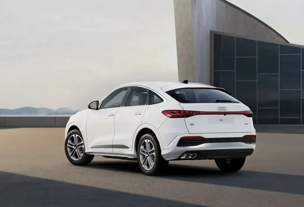 Nuevo Audi Q5 Sportback Advanced 204 CV (150 kW) 2026 Blanco SUV