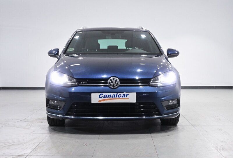 Usado VW Golf VII Edition 110 CV (80 kW) 2016 Azul Familiar