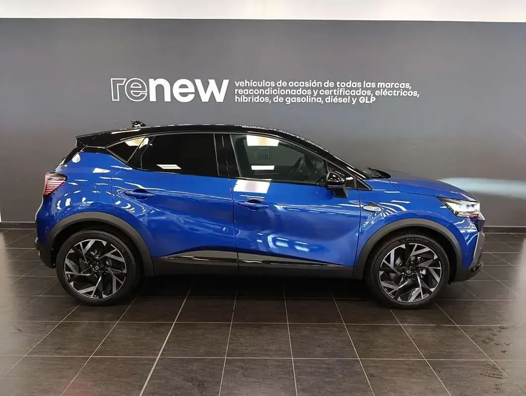 Usado Renault Captur Esprit Alpine 143 CV (105 kW) 2024 SUV