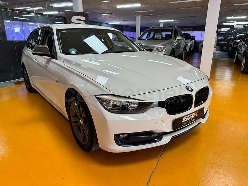 Usado BMW 320 Sport Line 184 CV (135 kW) 2015 Blanco Familiar