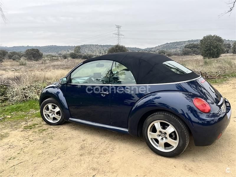 Usado VW New Beetle Cabriolet 115 CV (84 kW) 2003 Azul Descapotable