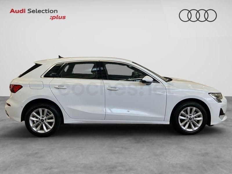 Usado Audi A3 Advanced 116 CV (85 kW) 2025 Blanco Berlina
