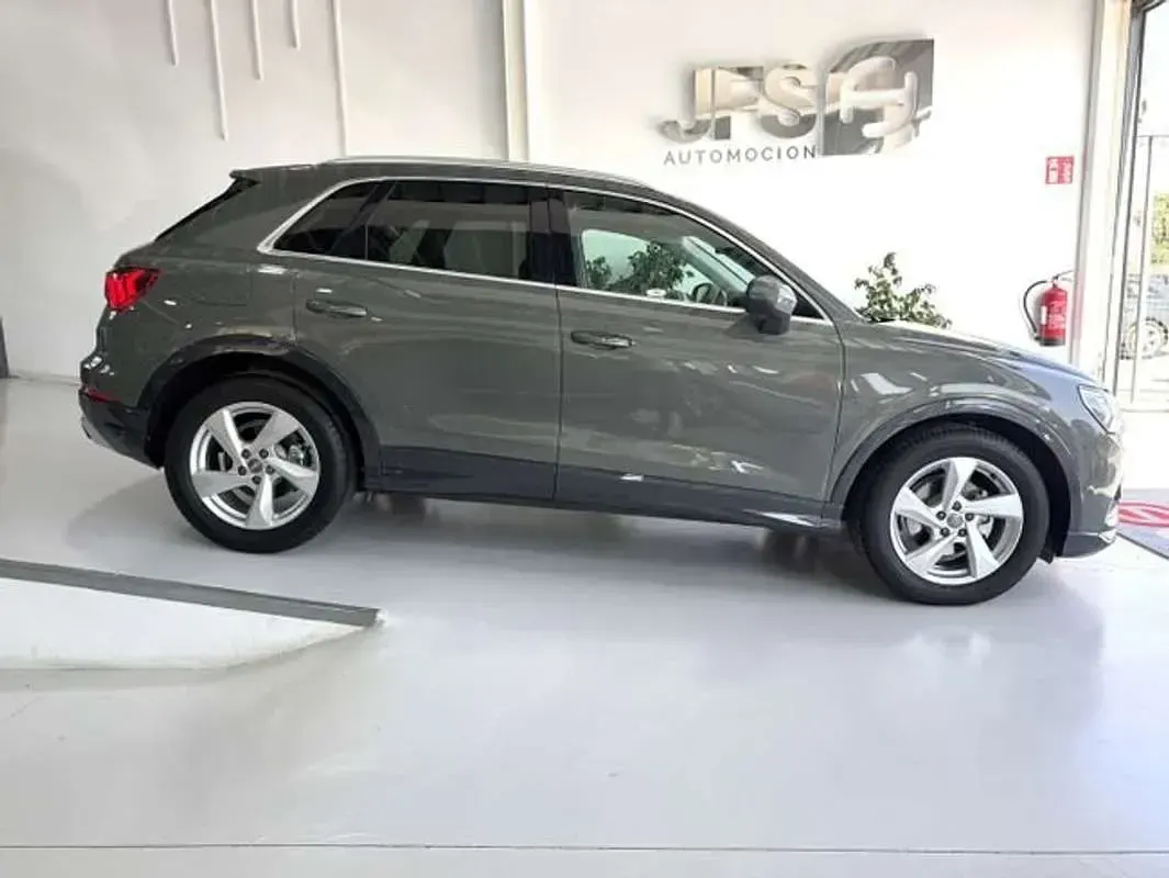 Usado Audi Q3 150 CV (110 kW) 2019 Verde SUV