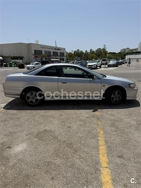 Usado Honda Accord 200 CV (147 kW) 2000 Gris / plata Coupe