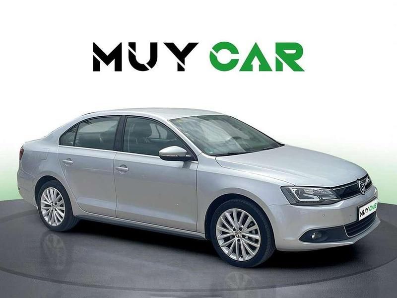 Usado VW Jetta Sport 170 CV (125 kW) 2013 Gris Berlina