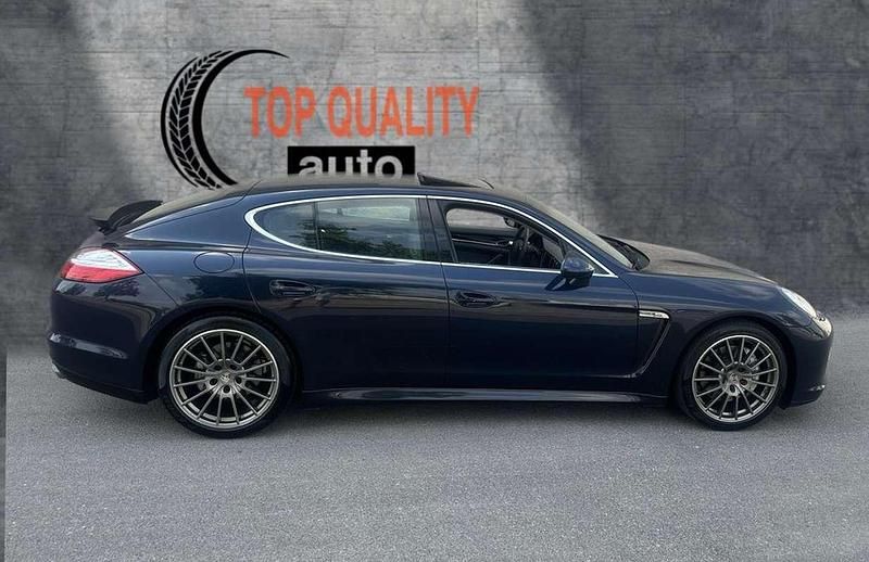 Usado Porsche Panamera 400 CV (294 kW) 2012 Azul Berlina