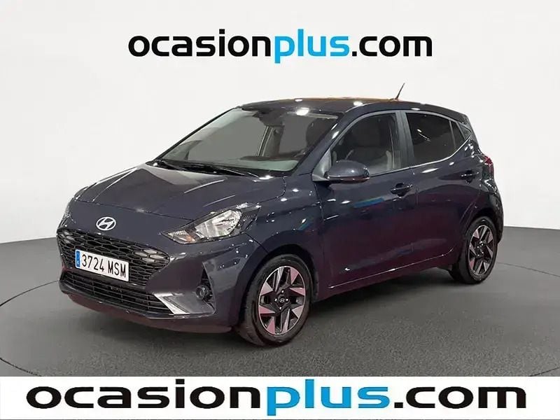 Gris Usado 2024 Hyundai i10 Utilitario | 15.364 € (Precio justo) - Imagen 1/4