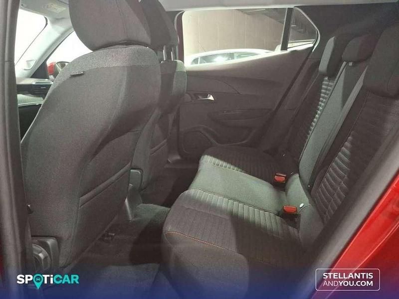 Rojo Usado 2021 Peugeot 2008 Active SUV | 13.950 € (Precio justo) - Imagen 1/4