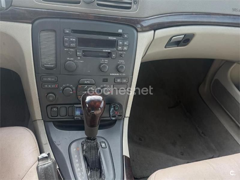 Usado Volvo S80 163 CV (119 kW) 2002 Azul Berlina