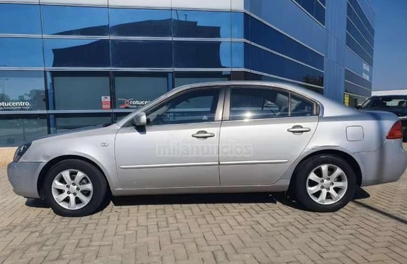 Usado Kia Magentis 140 CV (102 kW) 2010 Gris Berlina