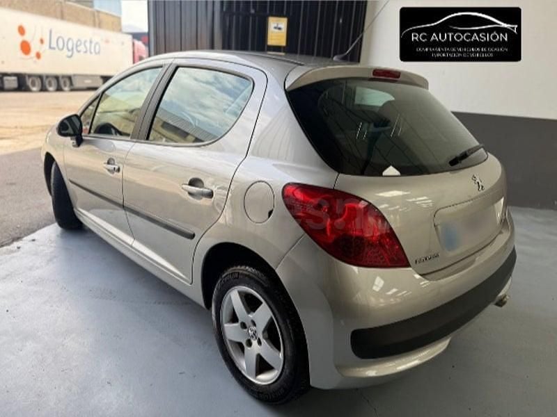 Usado Peugeot 207 Sport 95 CV (69 kW) 2008 Gris / plata Berlina