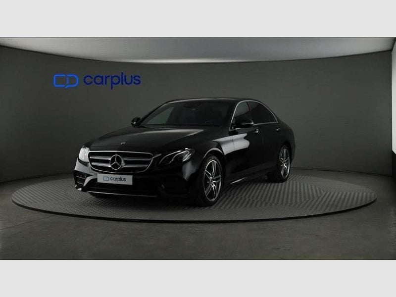 Usado Mercedes E220 194 CV (142 kW) 2019 Negro Berlina