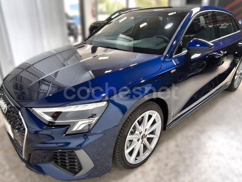 Azul Usado 2021 Audi A3 Sportback e-tron S-Line Utilitario | 26.790 € (Precio justo) - Imagen 1/4
