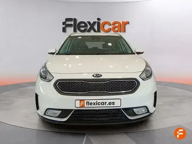 Usado Kia Niro 141 CV (103 kW) 2018 Blanco SUV