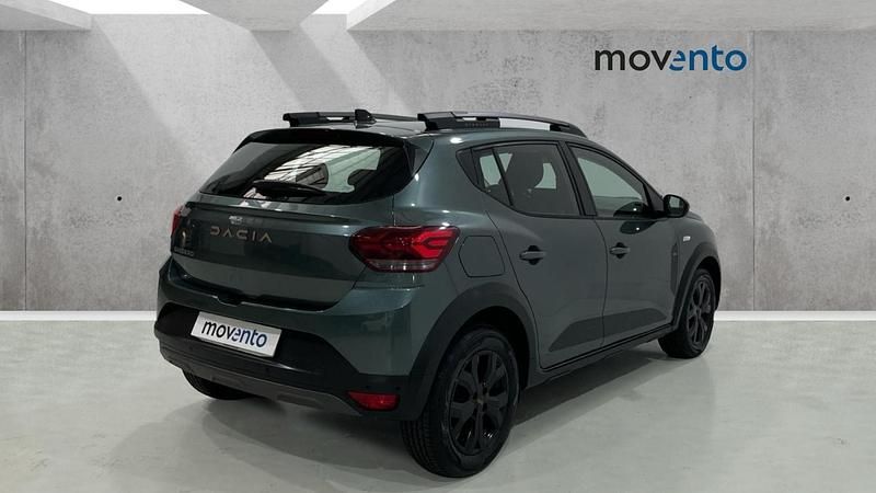 Usado Dacia Sandero Extreme 110 CV (80 kW) 2024 Verde Berlina