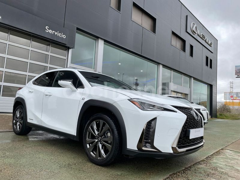 Blanco Usado 2019 Lexus UX Sport Line SUV | 31.200 € - Imagen 1/4