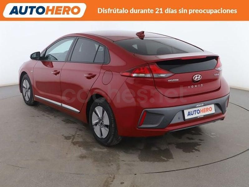 Usado Hyundai Ioniq 141 CV (103 kW) 2021 Rojo Utilitario