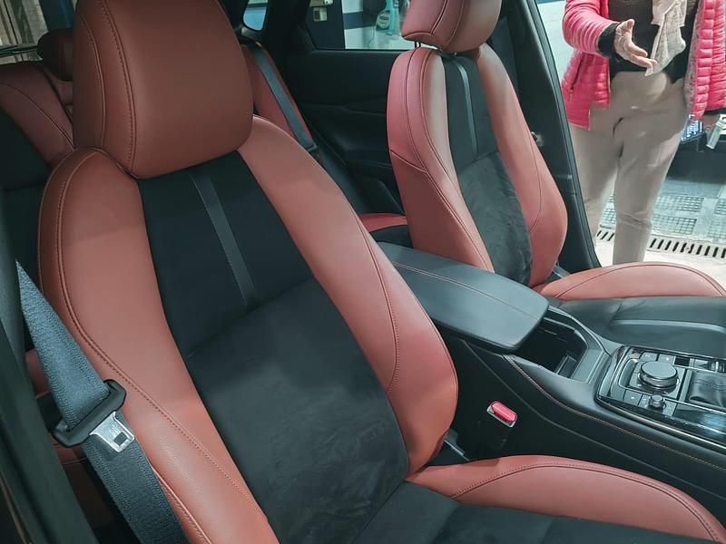 Usado Mazda CX-30 Nagisa 140 CV (102 kW) 2025 Gris SUV