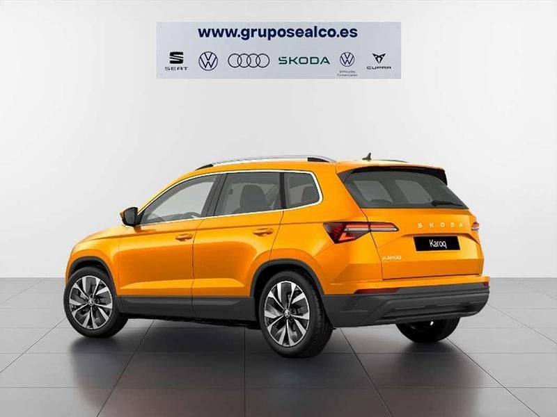 Usado Skoda Karoq Style 150 CV (110 kW) 2023 Naranja SUV
