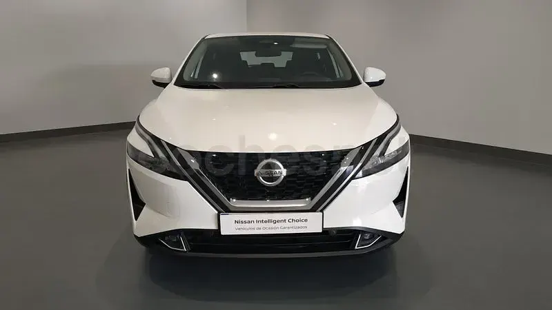 Usado Nissan Qashqai Acenta 140 CV (102 kW) 2022 Amarillo SUV