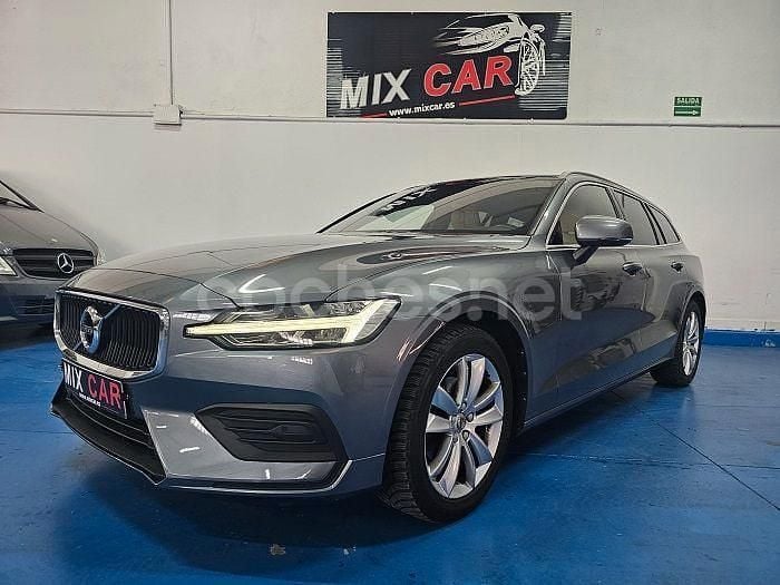 Gris / plata Usado 2019 Volvo V60 Momentum Familiar | 19.999 € (Precio justo) - Imagen 1/4