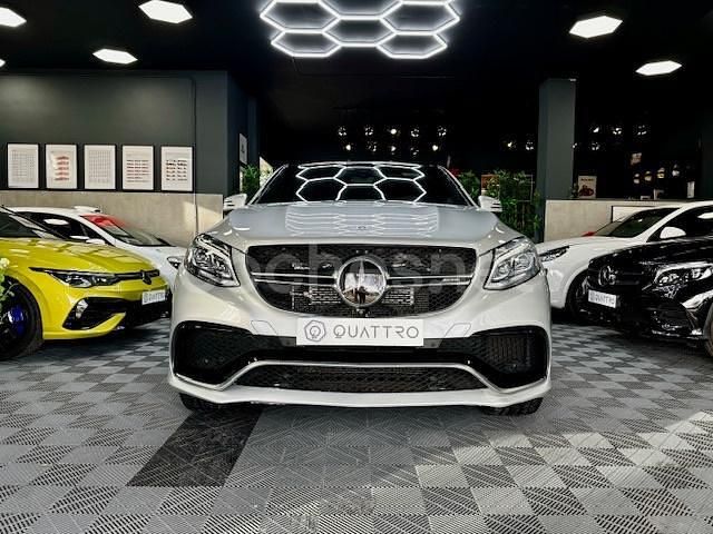 Usado Mercedes GLE63 AMG 585 CV (430 kW) 2018 Gris / plata Coupe